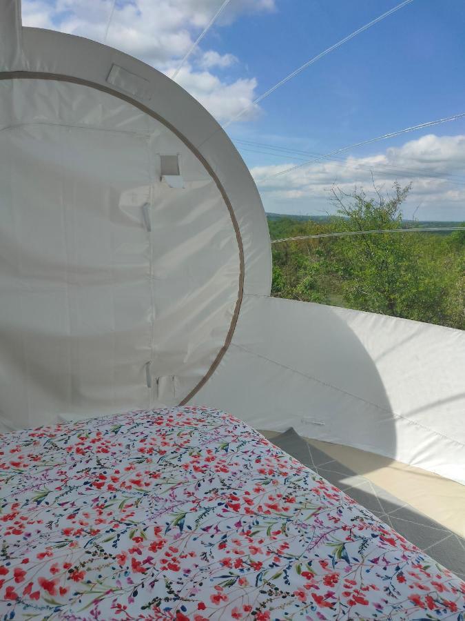 Cele Bulles Etoilees Otel Brengues Dış mekan fotoğraf